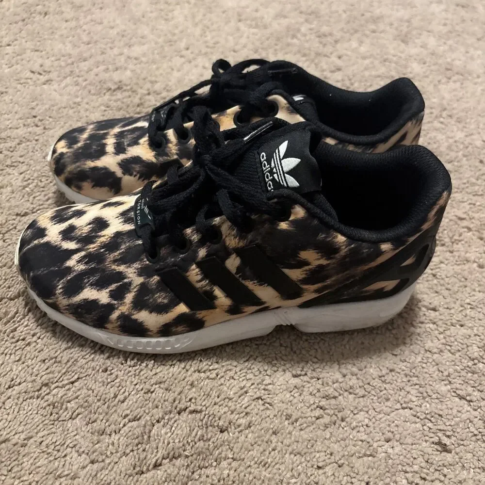 Womans Adidas Black Tan Torsion ZX Flux Cheetah Size 4 1/2 Sneakers Black Lace